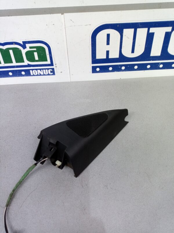 Tweeter usa dreapta 3C0035411D 3C0837994 Volkswagen PASSAT B6 2005-2011