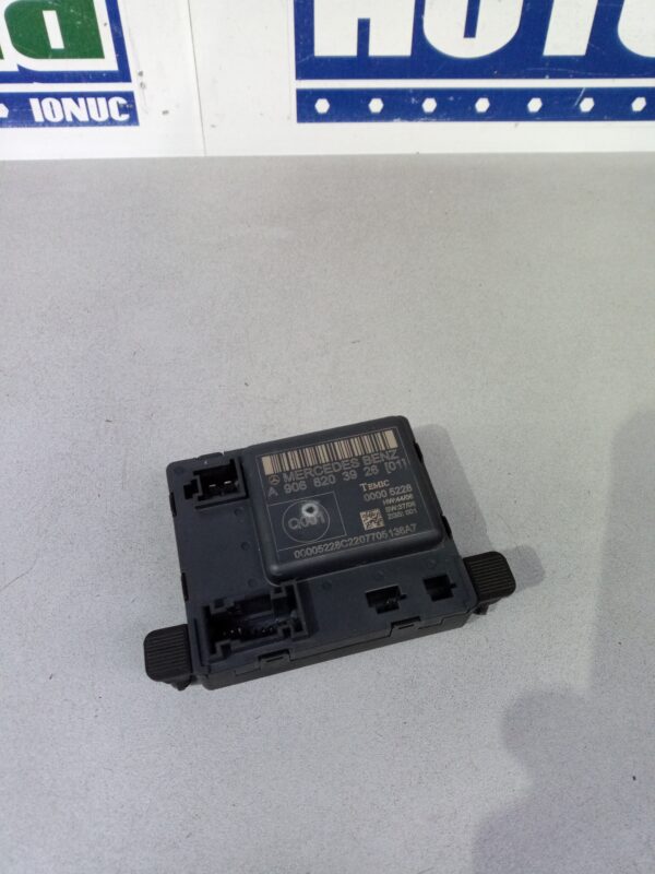 Modul usa dreapta fata A9068203926 Mercedes-Benz Sprinter 2  2006-2018
