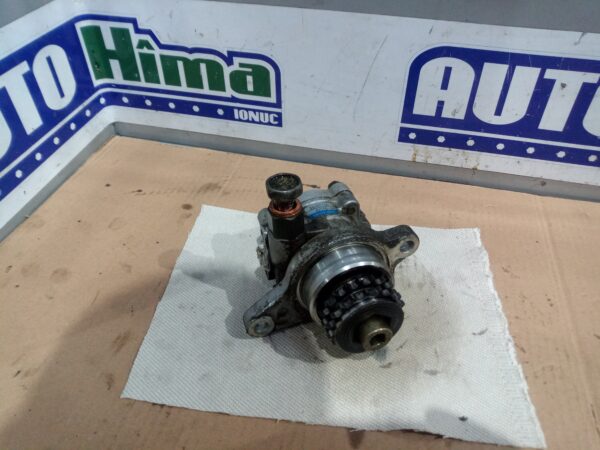 Pompa servodirectie UNISIA JECS 4U105 / 2.2DCI Nissan X-Trail (T30) 2000-2007 2.2DCI