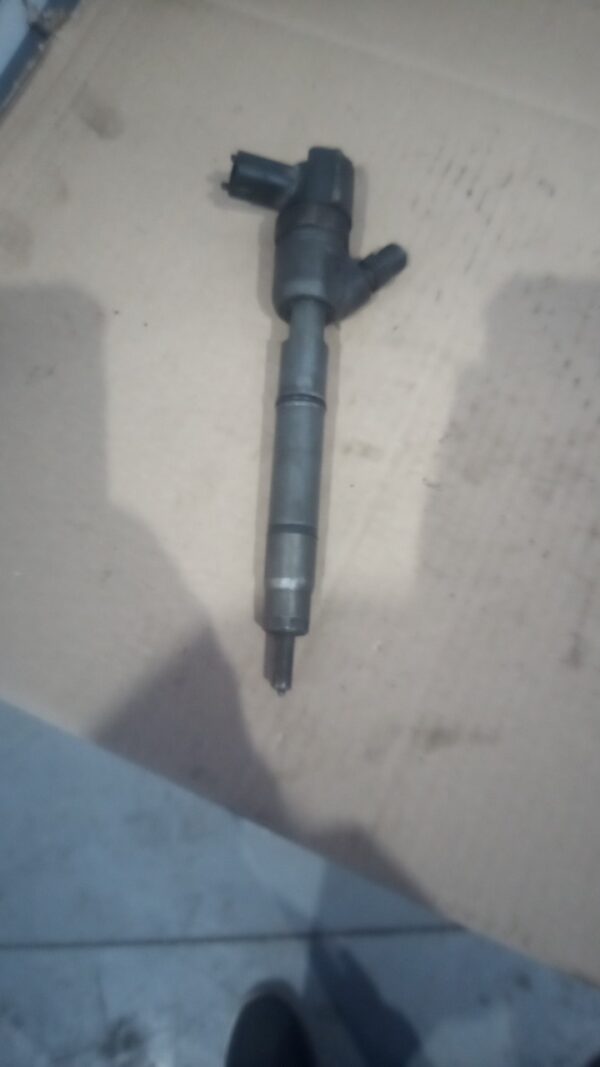 Injector 0445110256 33800-2A400 1.6 CRDI Kia CEE’D (ED)  2006-2012
