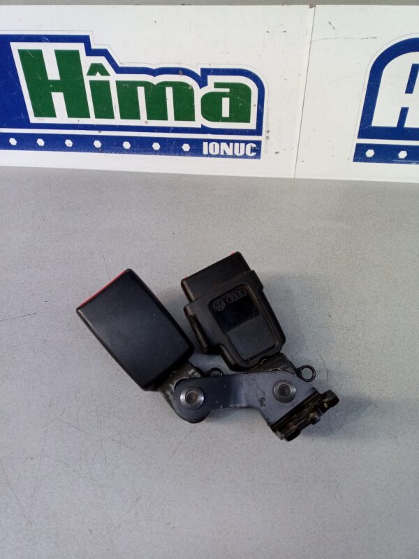 Capse centuri spate 4G0857739 Audi A7 (4GA  4GF)  2010-2018