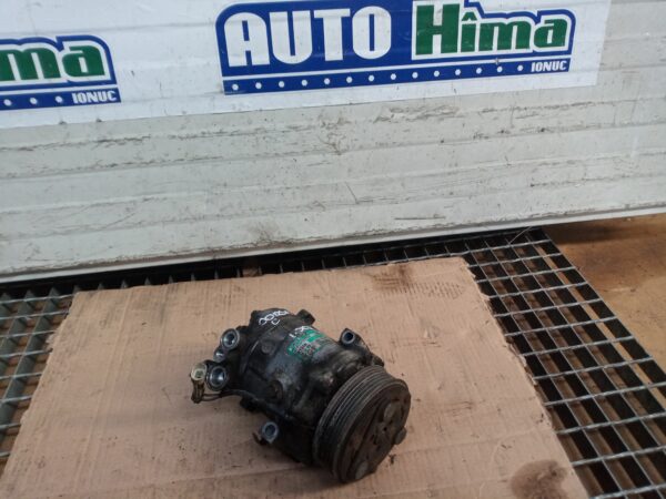 Compresor clima 13106850 / 1.3CDTI Opel Corsa C  2000-2012