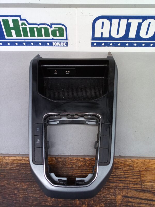 Ornament consola centrala cu butoane fara cod Seat Ibiza KJ  2017-2020