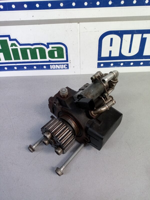 Pompa inalte 03L130755AH 1.6 TDI Volkswagen Golf 6 5K  2010-2015