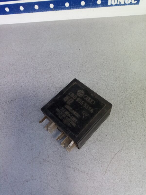 Releu stergator 377 4B0955531A Volkswagen Golf 4 1J  1997-2005