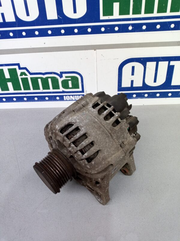 Alternator 231007865R-A 1.5 DCI Renault Clio 4  2012-2019