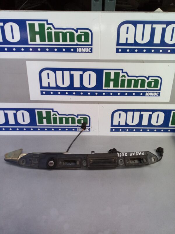 Maner portbagaj 3B5827297 Volkswagen PASSAT B5.5  2000-2005