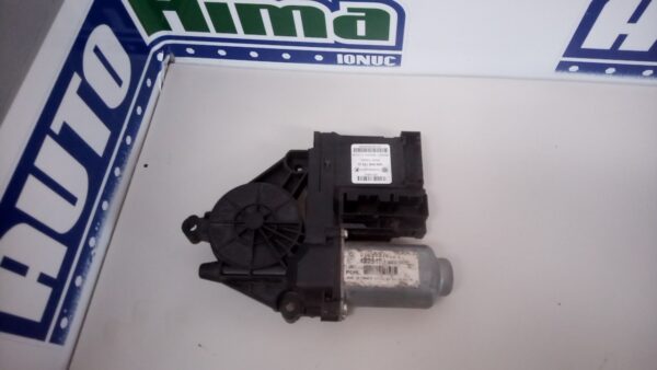 Motoras macara dreapta fata 1T0959702B Skoda Octavia 2 1Z 2004-2008