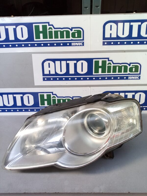 Far stanga cu lupa 3C0941005AA Volkswagen PASSAT B6  2005-2011