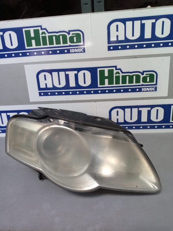 Far dreapta 3C0941006Q Volkswagen PASSAT B6 2005-2011
