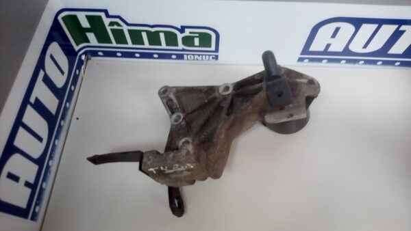 Suport accesorii motor 074199207M 2.5 TDI Volkswagen T4  1990-2004