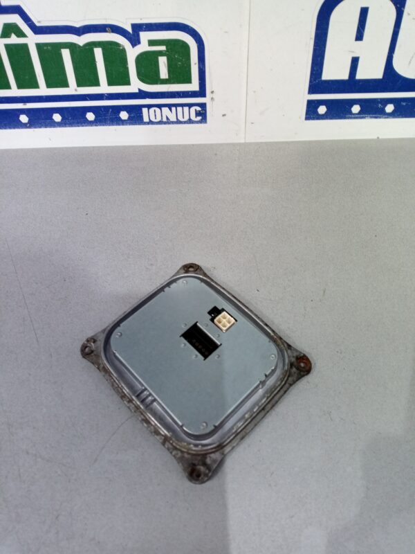 Balast xenon 8K0907472 / 1307329218 Audi A4 B8  2008-2016