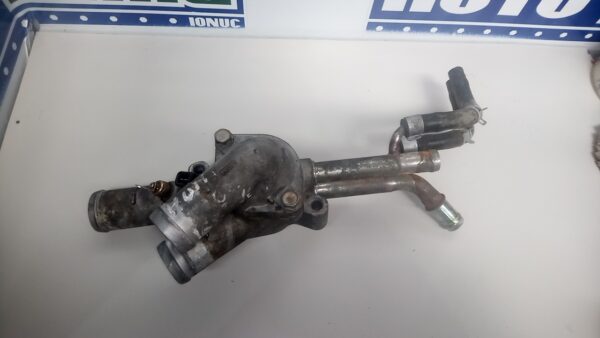 Carcasa termostat fara cod 2.0 D Hyundai Tucson MK1 (JM)  2004-2009 2.0 D
