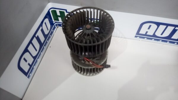 Ventilator aeroterma habitaclu 0130101103 BMW Seria 3 E46  1997-2006