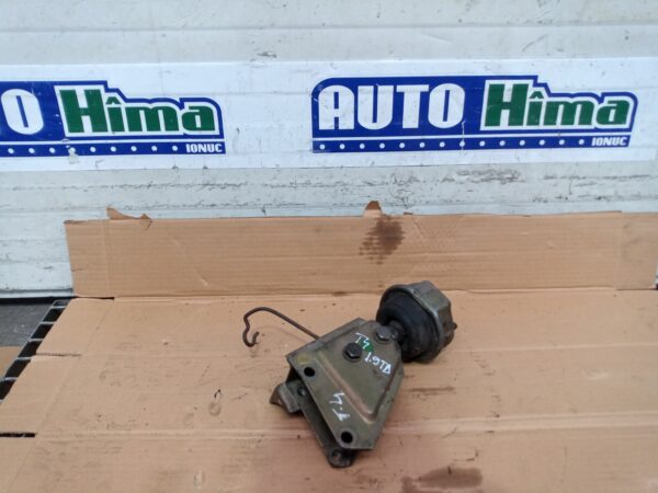 Suport-tampon motor 7D0399107AC / 1.9TD Volkswagen T4  1990-2004