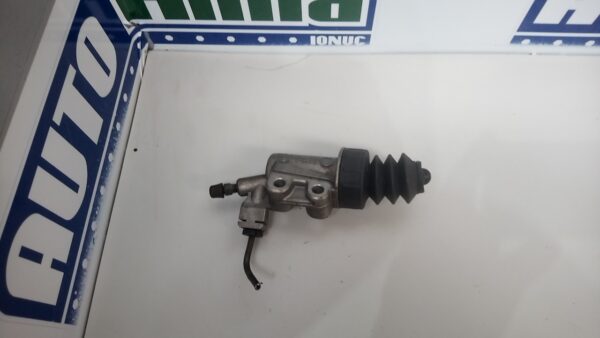 Pompa ambreiaj 2.0 D MAZDA 5 CR MK2  2004-2010 2.0 D