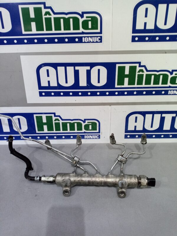 Rampa injectoare fara cod 2.2 D Toyota Rav4 (XA30)  2005-2013 2.2 D