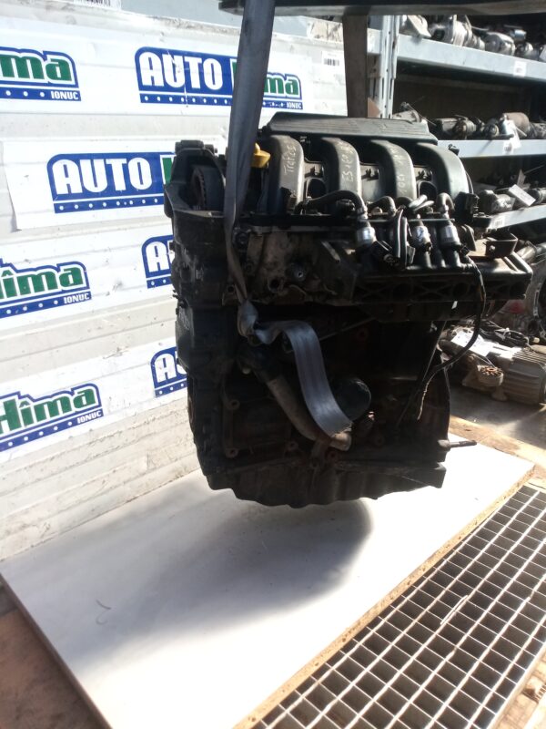 MOTOR 2.0B-16V COD M4R820  Renault Trafic 2  2001-2014
