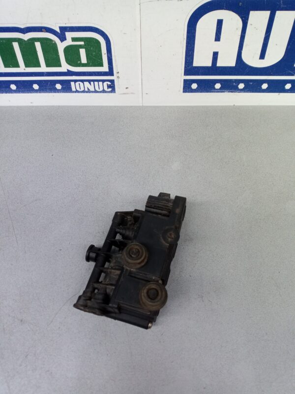 Bloc valve suspensie fata RVH000095 Land Rover