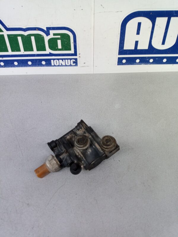 Bloc valve suspensie RVH000046 Land Rover