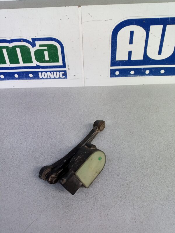 Senzor nivel faruri 8E0907503 (Allroad) Audi A6 4B (C5) 1997-2004