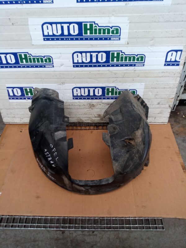Carenaj roata fata dreapta fara cod (plastic) Opel Astra H 2004-2014