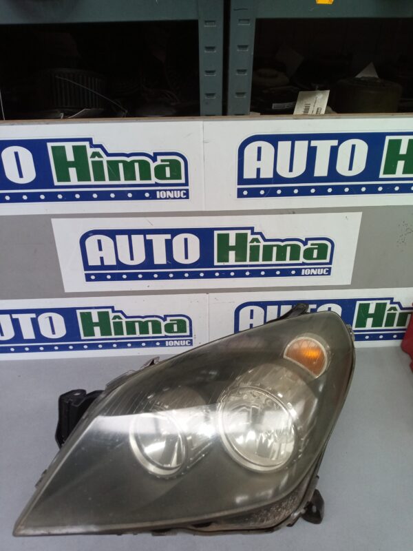 Far stanga 24451032 Opel Astra H  2004-2014