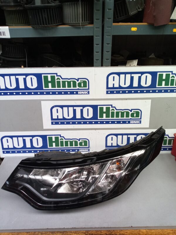 Far stanga fara cod (Cu defecte) Land Rover Discovery 5 (L462)  2016-2023