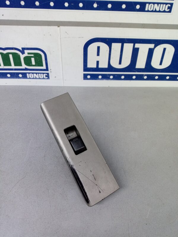Buton geam dreapta spate 25411-EA003 Nissan Navara D40 2004-2021