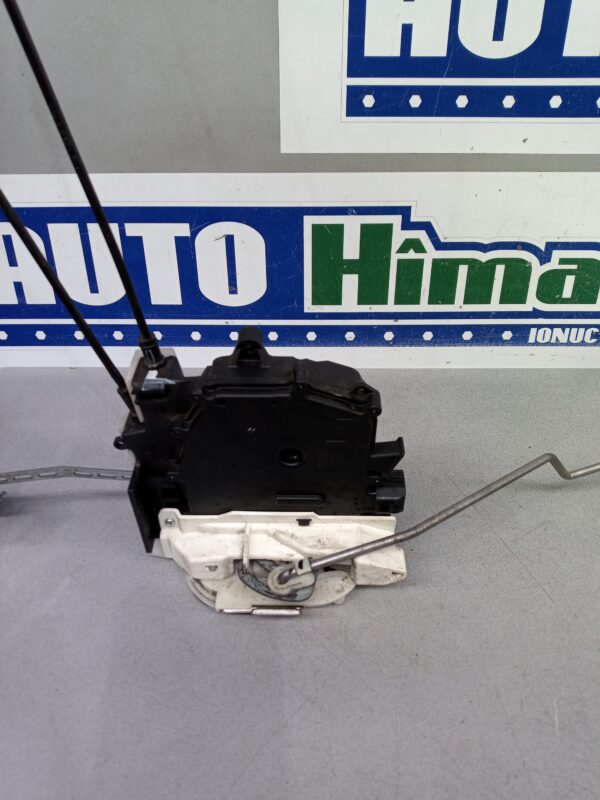 Broasca usa dreapta fata fara cod Mitsubishi Outlander 2 (CW/ZG/ZH)  2006-2012