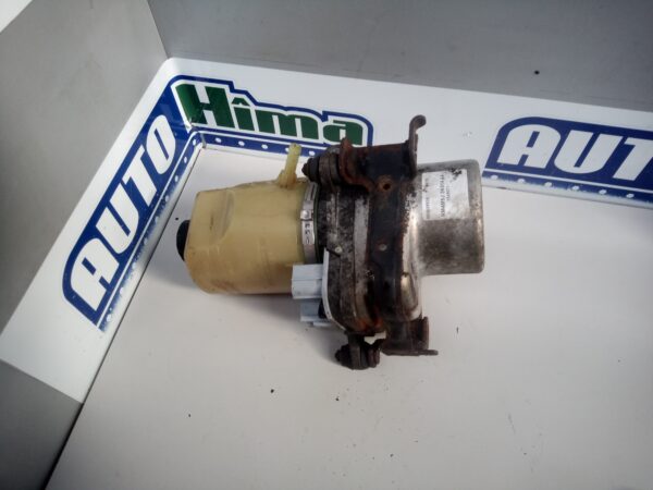 Pompa servodirectie RM4M5J 3K514 AA 1.8 TDCI Ford Focus 2  2004-2010