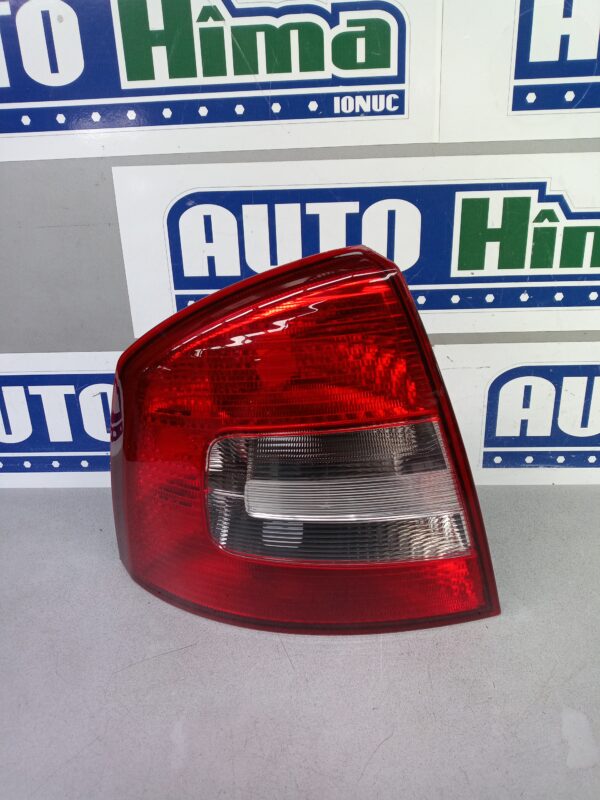 Stop stanga 08-665-1918L-B (Nou) Skoda Octavia 2 1Z  2004-2008