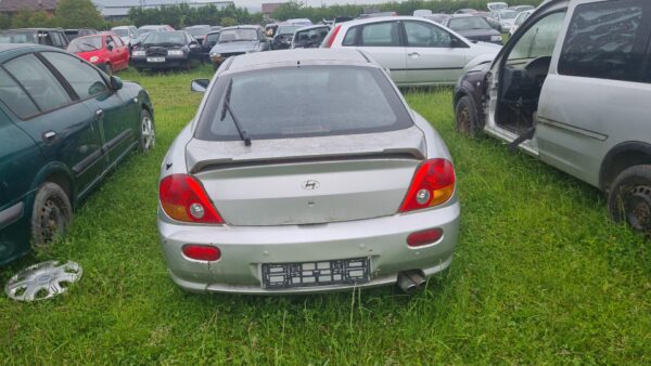 DEZMEMBRARI HYUNDAI COUPE an 2002. motor 1.6 B (G4ED) cutie manuala 5+1v