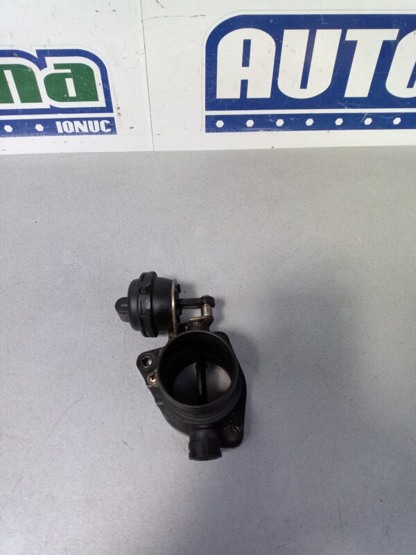 Clapeta acceleratie fara cod 1.9 DCI Renault Laguna 2  2001-2007