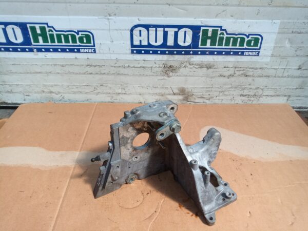 Suport accesorii motor 55564433 / 1.9CDTI Opel Astra H  2004-2014