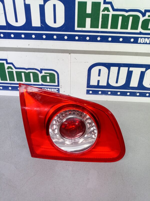 Stop stanga haion 3C9945093 (Combi) Volkswagen PASSAT B6  2005-2011