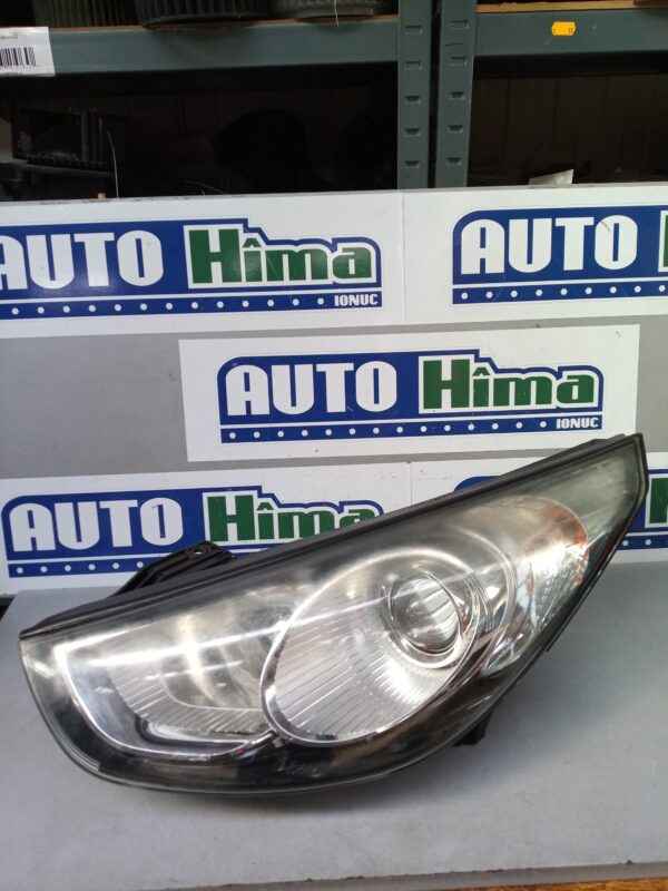 Far stanga cu lupa fara cod Hyundai ix35 (LM  EL  ELH)  2009-2015