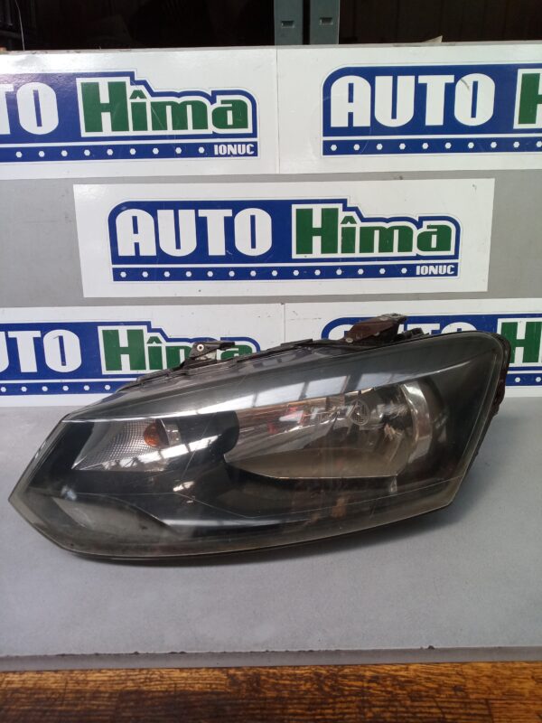 Far stanga 6R1941015C (Cu defect) Volkswagen Polo 6R  2010-2015