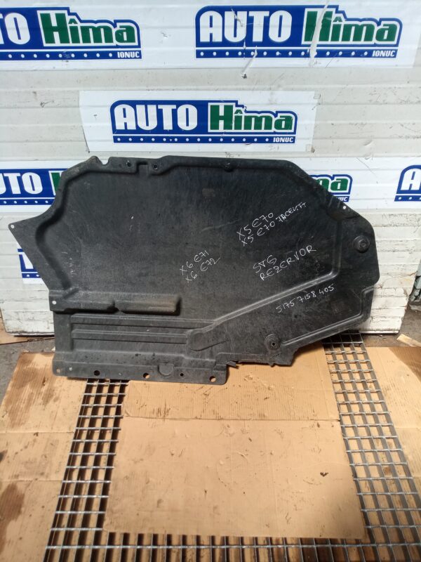 Scut/blindaj sub caroserie la rezervor 51757158405(plastic) BMW X5 E70  2006-2013