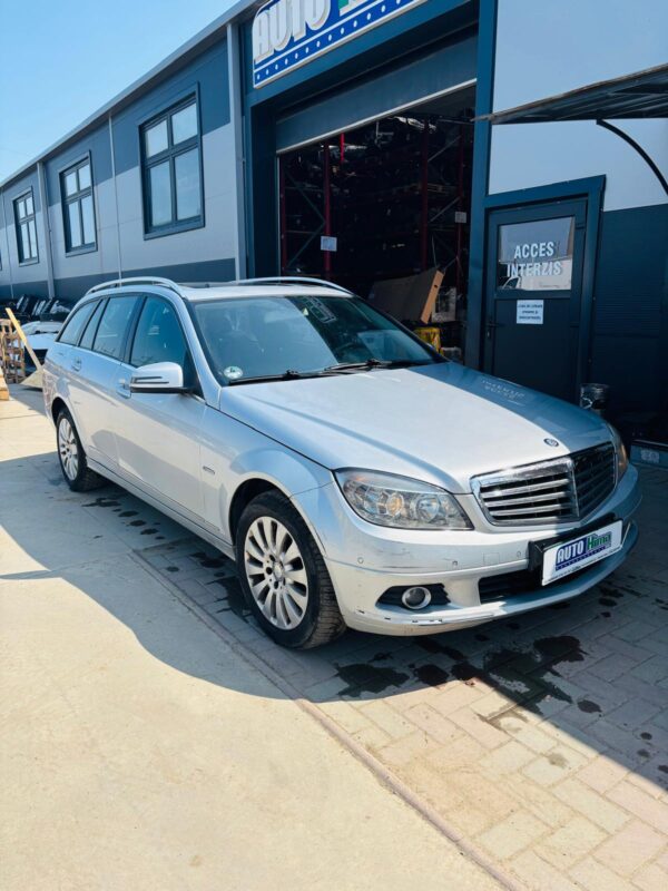 DEZMEMBRARI MERCEDES-BENZ C-CLASS W204 Combi , an 2009, motor 2.2 CDI