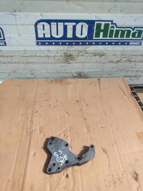 Suport pompa servodirectie 32422247556 / 2.0D(Aluminiu) BMW Seria 3 E46  1997-2006