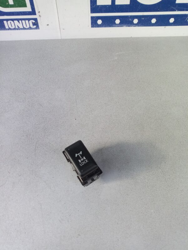 Buton blocare diferential spate fara cod Nissan Navara D40  2004-2021