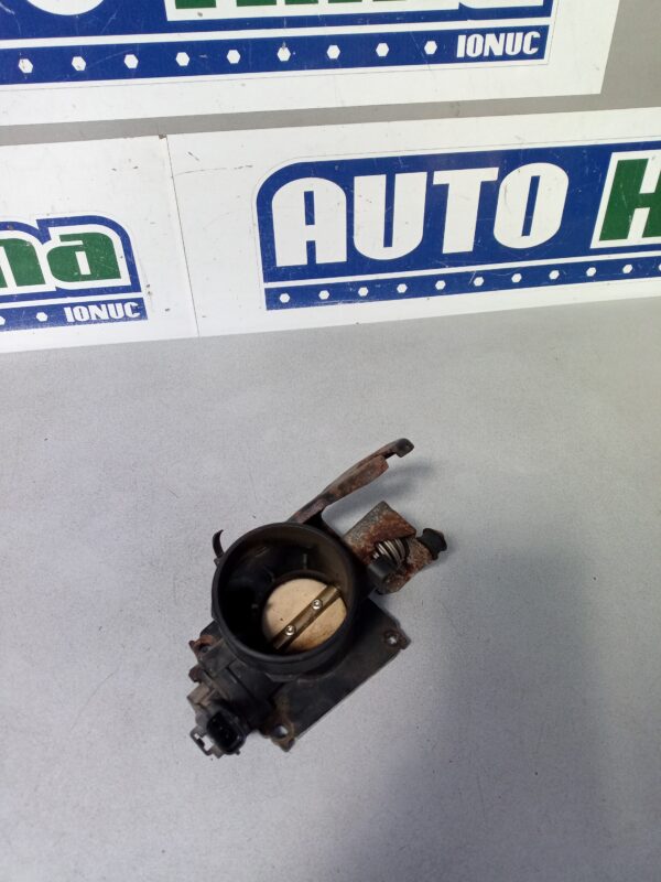 Clapeta acceleratie XS4U-9E927-BC 1.6 B Ford Focus 1 1998-2004 1.6 B