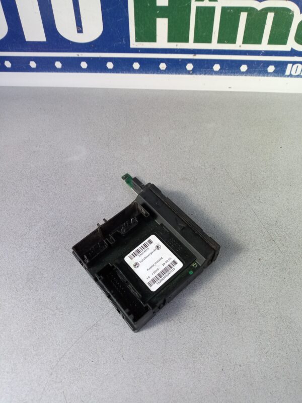 Modul motoras macara dreapta fata 05074615 Audi A3 8P  2003-2012