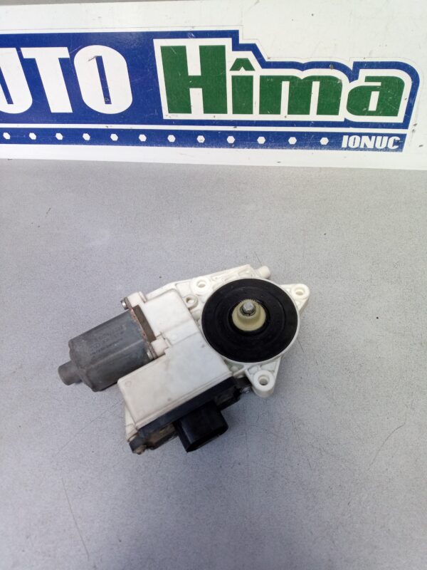 Motoras macara dreapta fata 6925964-1 BMW X3 E83  2003-2010