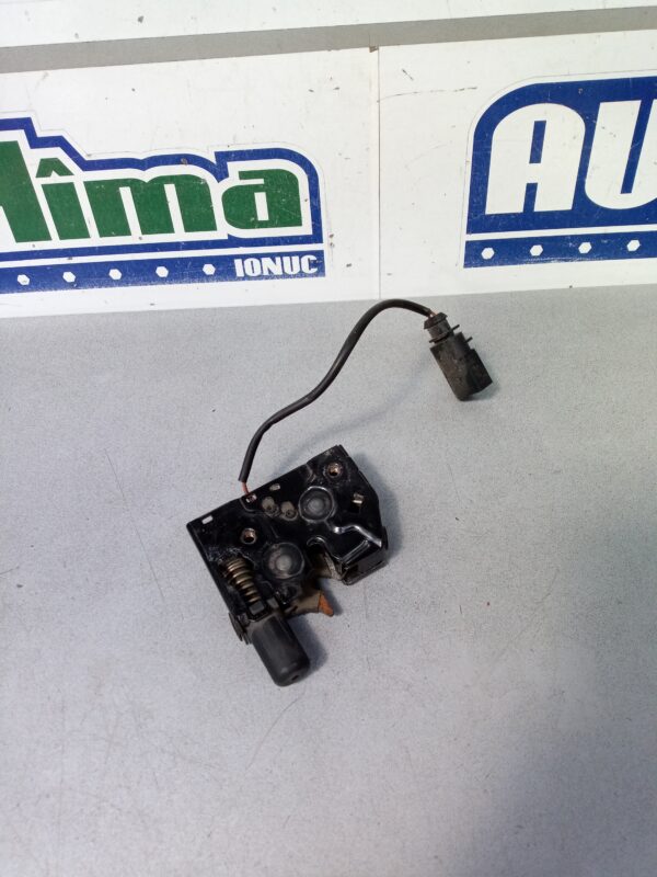 Incuietoare capota 4G0823509C Audi A6 4G (C7) 2011-2018