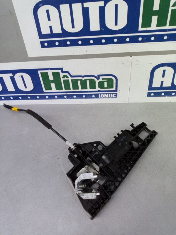 Maner usa dreapta fata 8T2837886B Audi A4 B8  2008-2016