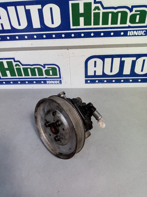 Pompa servodirectie 8D0145156NX 2.7 B Audi A4 B5 1994-2001 2.7 B