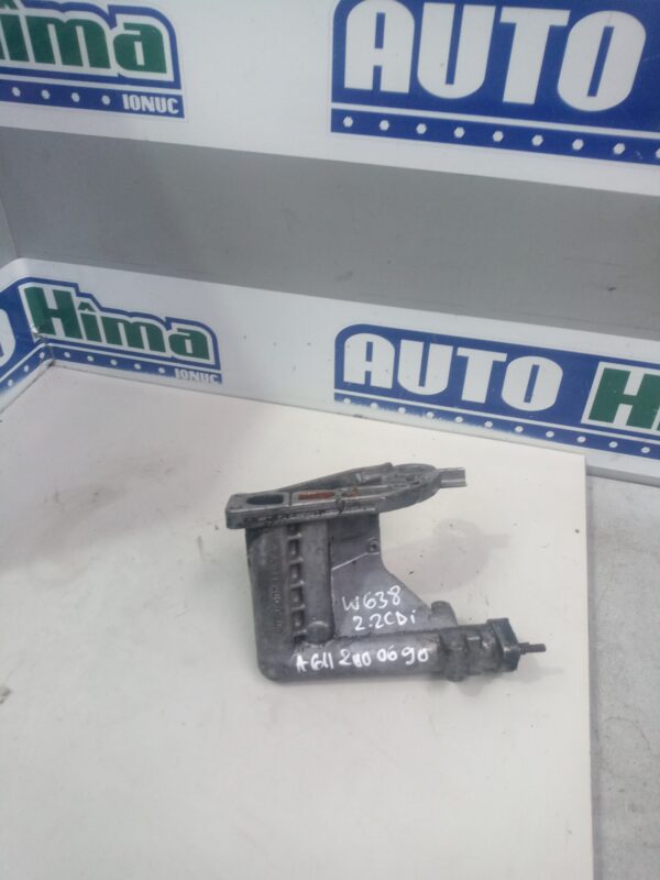 Flansa apa pe bloc  motor A6112000690 / 2.2CDI(Aluminiu) Mercedes-Benz Vito/Viano W638  1996-2003