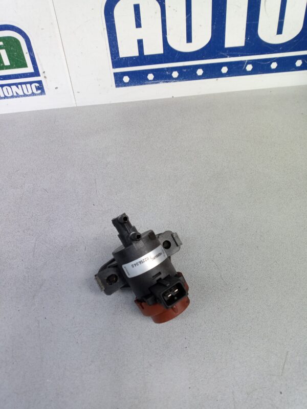 Supapa vacuum 7.02256.04.0 1.9 DCI Renault Laguna 2  2001-2007